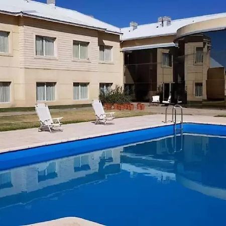 Paradores Austral Bahia Blanca Exterior photo