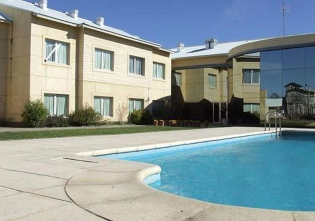 Paradores Austral Bahia Blanca Exterior photo